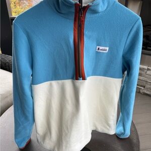 Cotopaxi Blue and White Fleece Pullover
